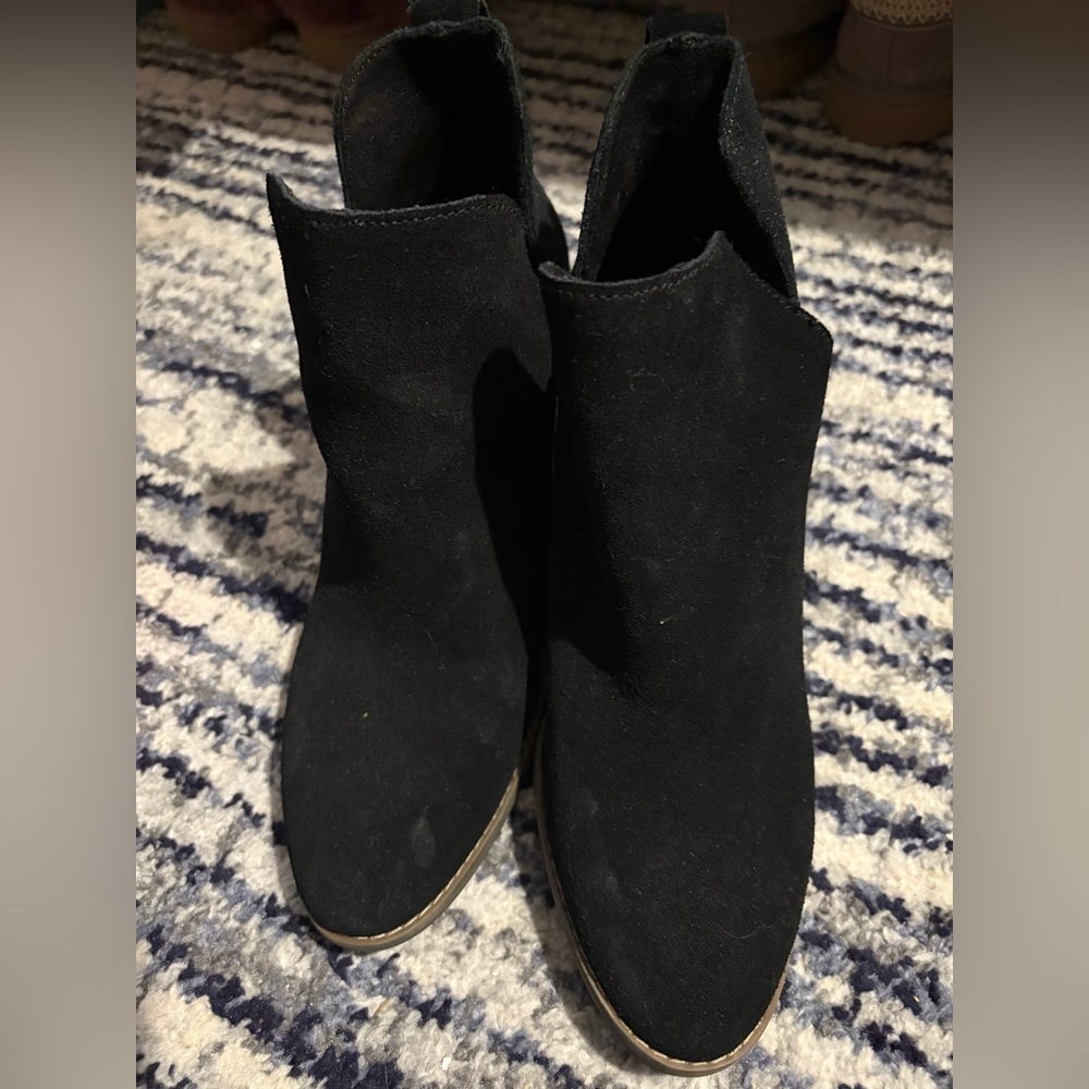 Toms Black booties
